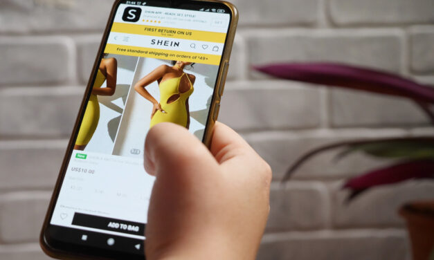 Brusel vyšetruje Shein: Populárnej nákupnej platforme hrozí zákaz v EÚ