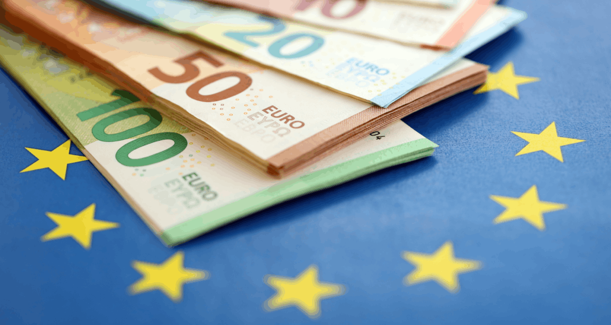 ECB nechala úroky bez zmeny. Toto sa môže stať s vašimi peniazmi