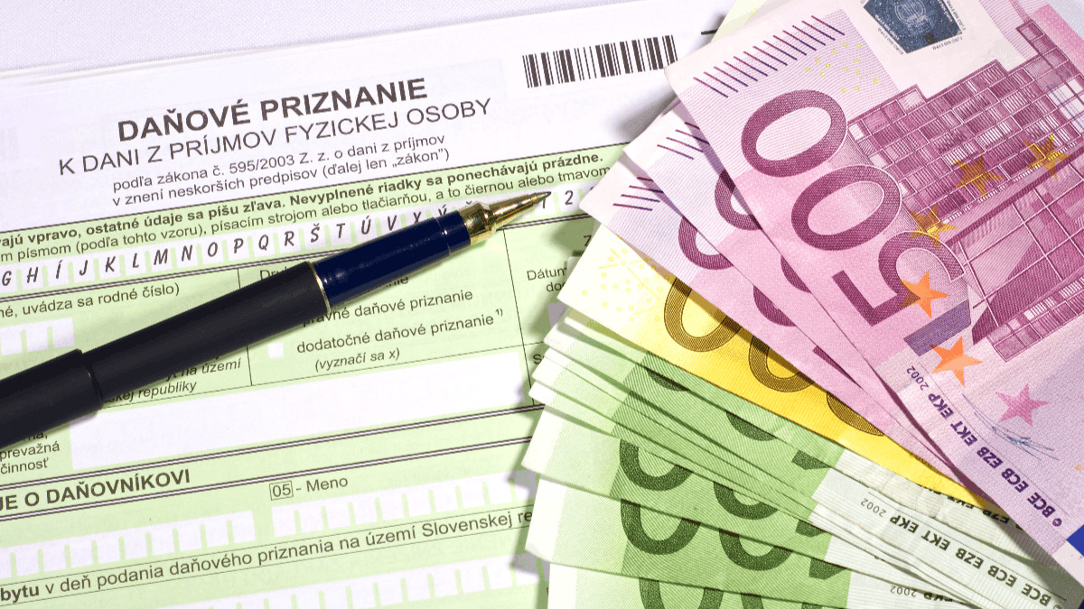Finančná správa pripomína daňové priznanie