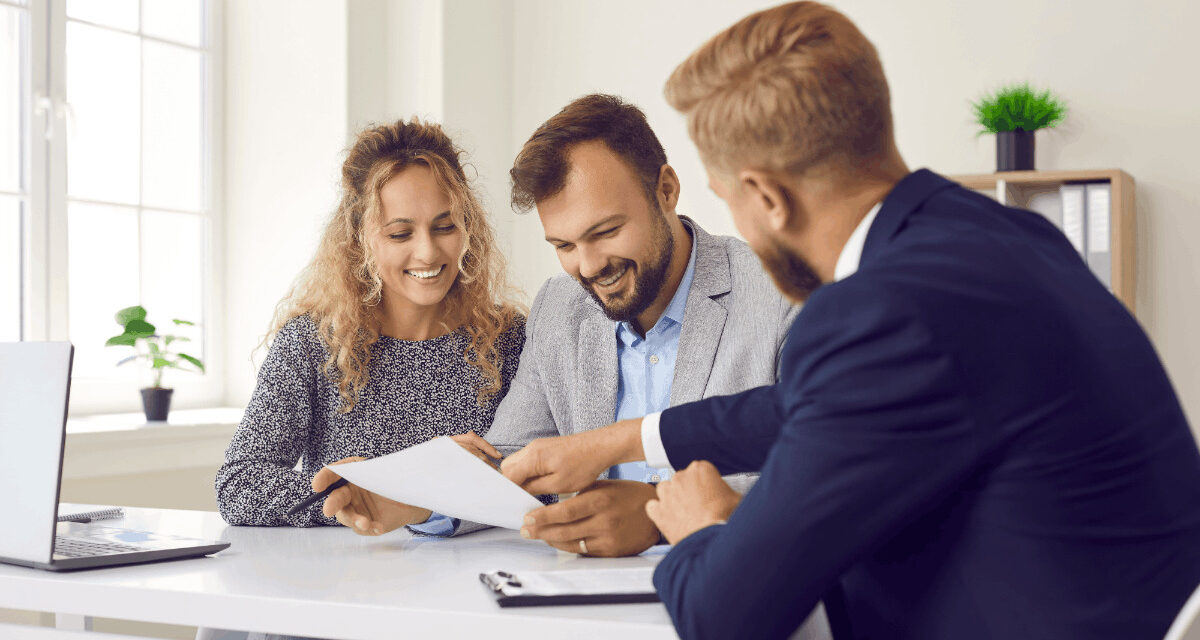 Ako zistiť, že váš finančný poradca nekoná vo váš prospech