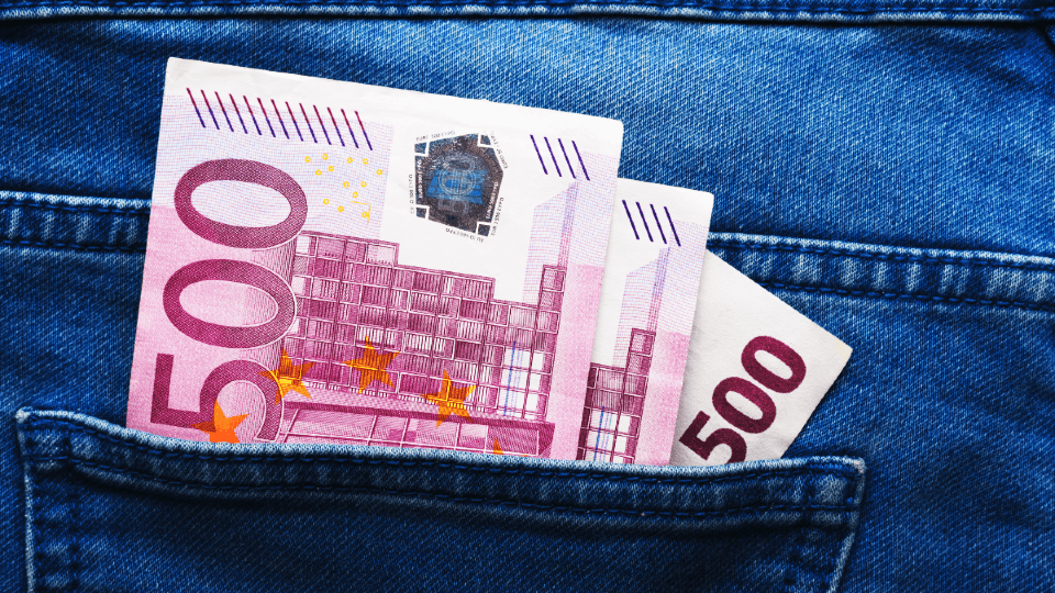 Máte 500 € navyše každý mesiac: 3 rôzne scenáre čo s nimi
