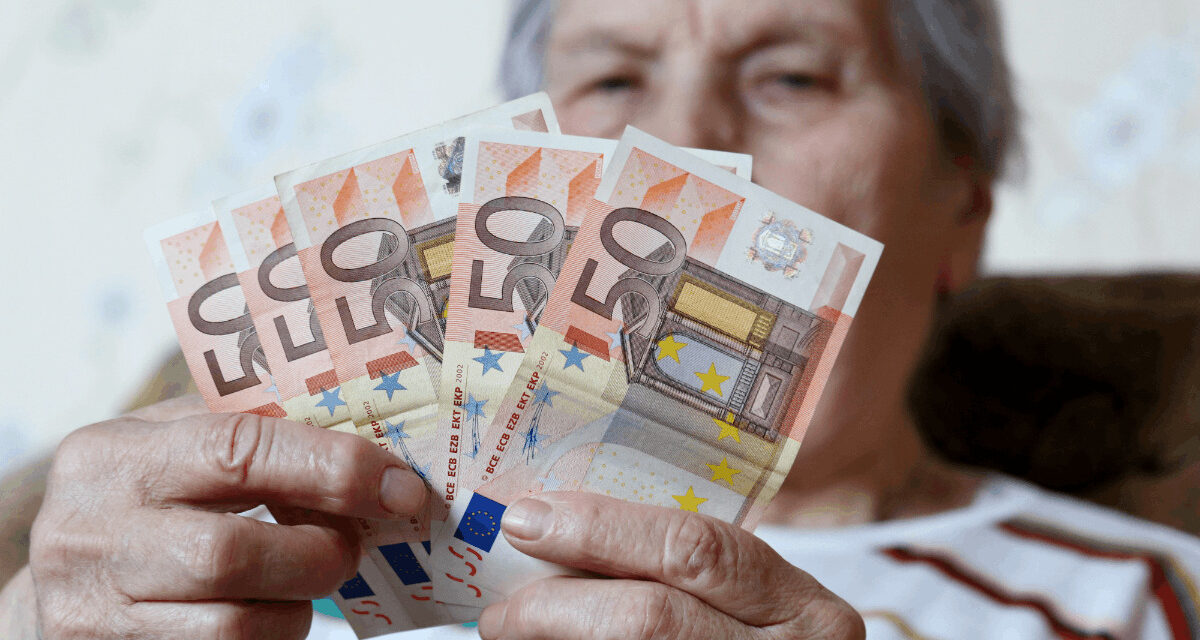 Ako vybudovať 100 000 € na dôchodok s priemerným slovenským platom