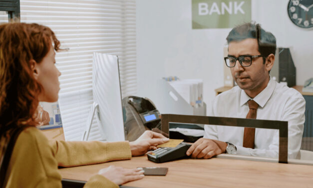 Banka spravuje peniaze takmer polovice Slovákov. Toto číslo mnohých prekvapí