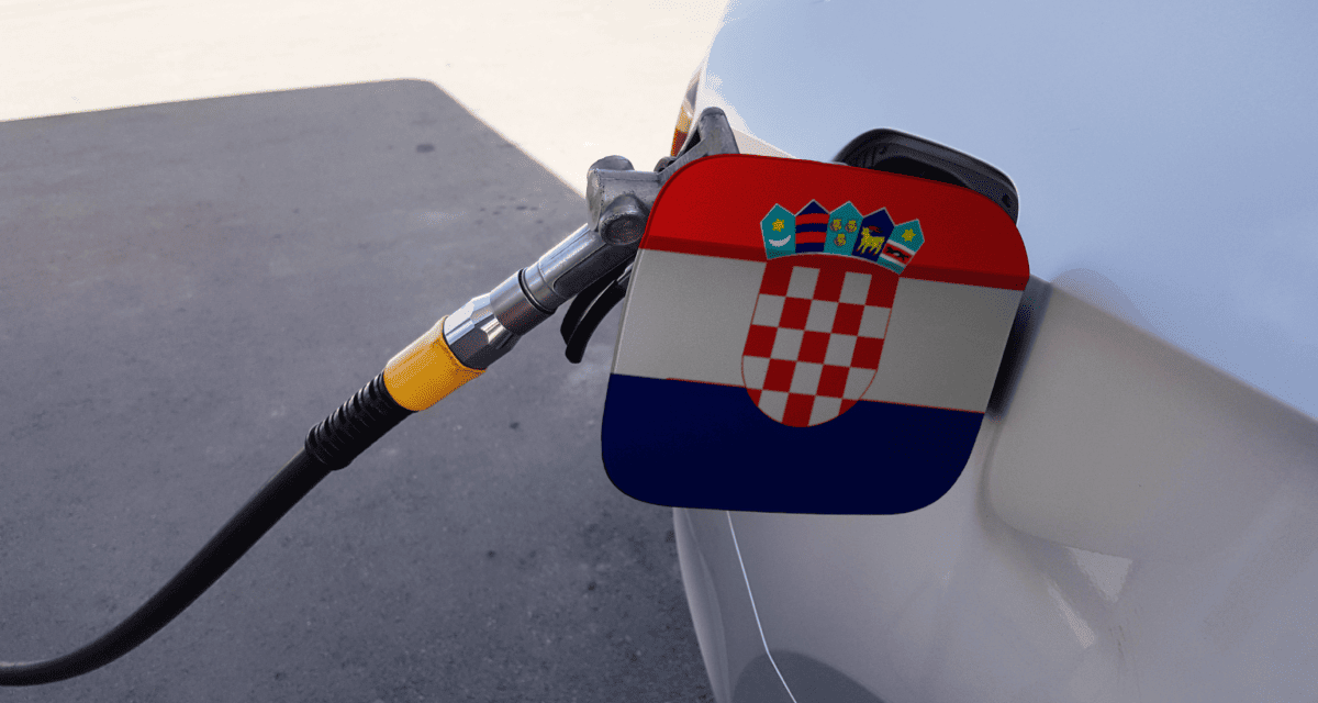 Chorvátsko stoplo rast cien benzínu a nafty. Urobí tento krok aj Slovensko?