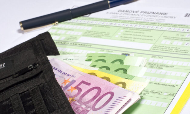 Daňové priznanie: Blíži sa termín, kto zmešká dostane pokutu