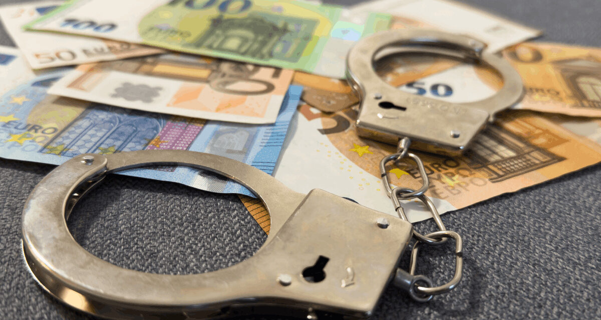 Finančná správa ide tvrdo po dlžníkoch. Stačí relatívne malý nedoplatok