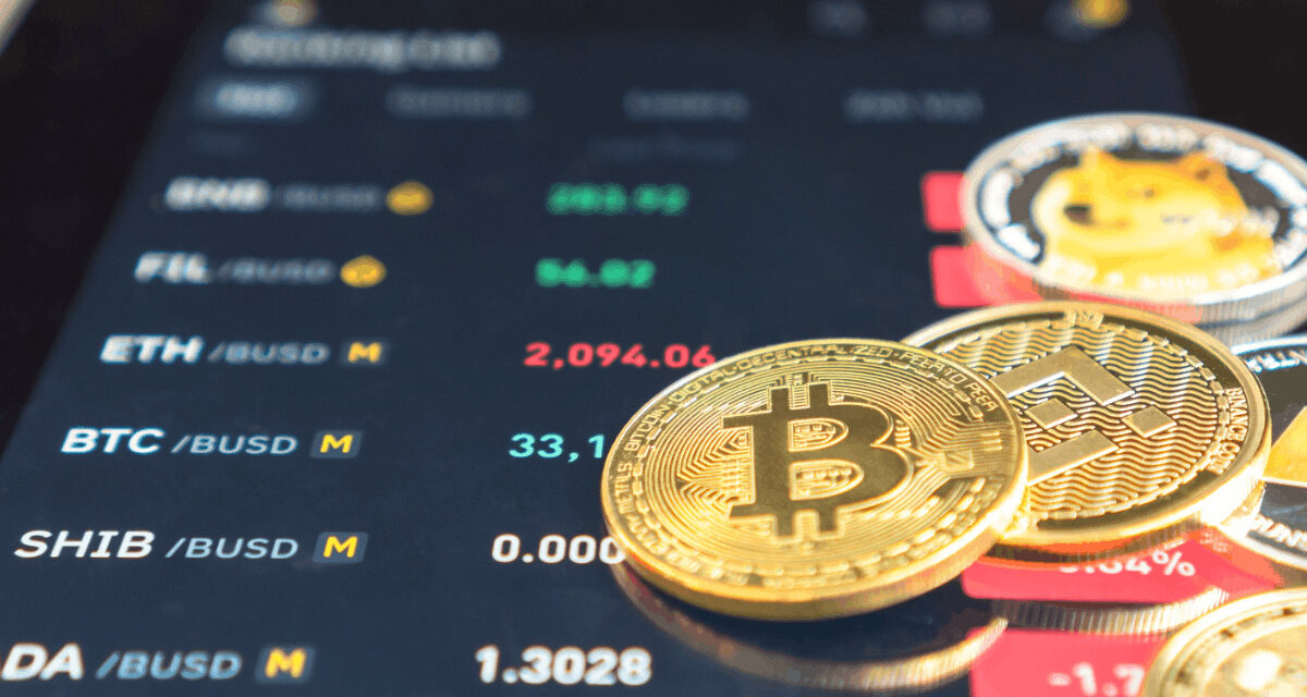 Vysvetlenie bid-ask spreadu a sklzu (slippage)