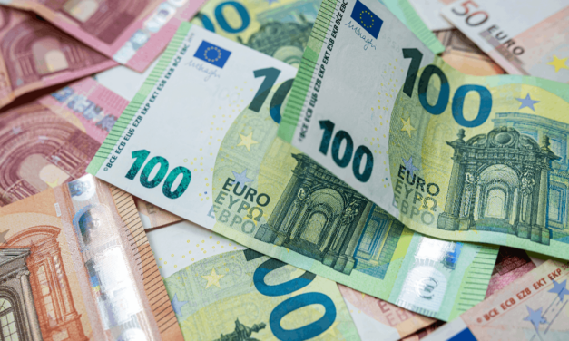 Slováci nechávajú peniaze ležať na účtoch. Táto chyba ich môže stáť tisíce eur