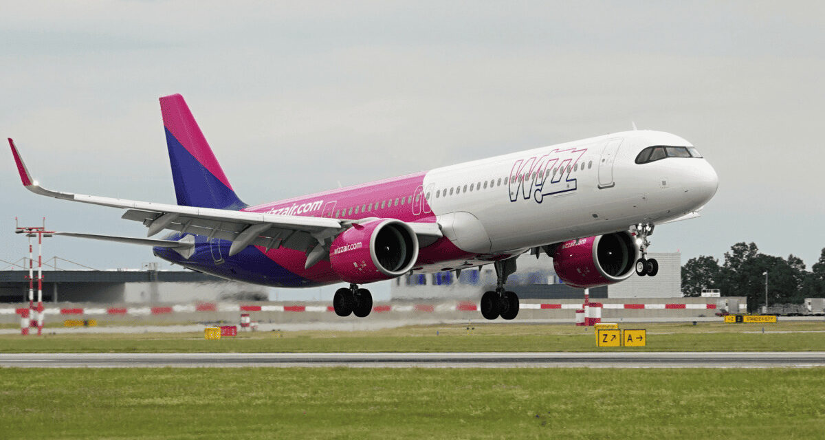 Wizz Air v Bratislave oslavuje 10 rokov. Pridáva veľkú vlnu nových liniek