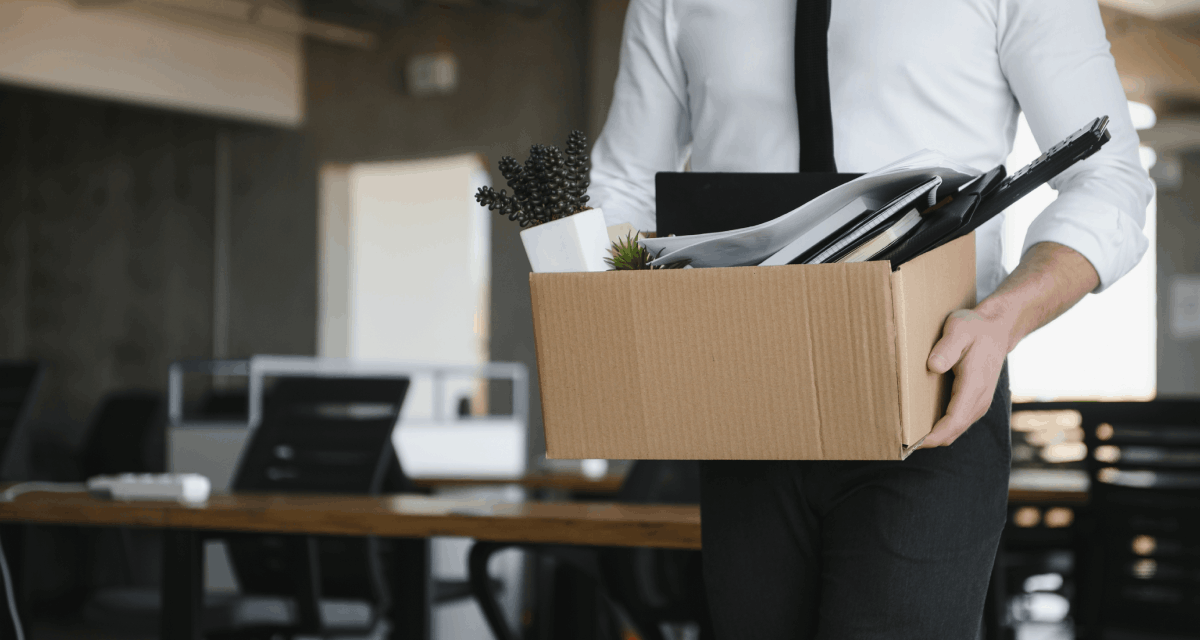 Zamestnanosť skupiny Slovákov zastavila pandémia. Rozdiely na trhu práce pretrvávajú