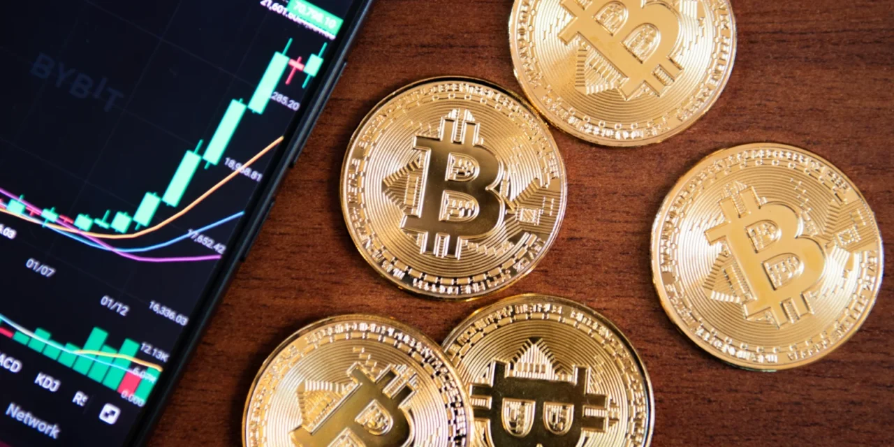 Bitcoin potvrdil zlom: Burzové vklady prebudili spiaceho obra