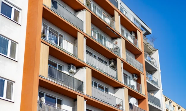 Ceny bytov na Slovensku trhajú rekordy: Za koľko sa dnes naozaj predávajú?