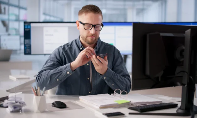 Papierové faktúry idú do dôchodku. Finančná správa odhalila, čo čaká podnikateľov