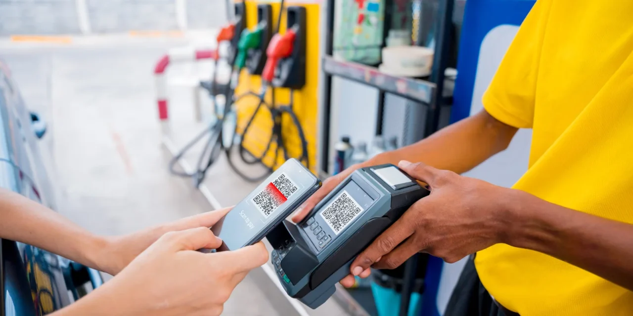 Finančná správa varuje: Od mája už hotovosť stačiť nebude