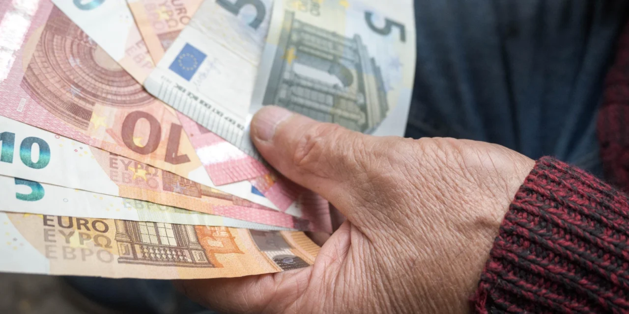 Finančná správa varuje: Posledné dni rozhodnú, či zvýšite dôchodok rodičom