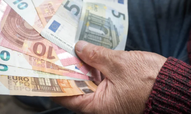 Finančná správa varuje: Posledné dni rozhodnú, či zvýšite dôchodok rodičom