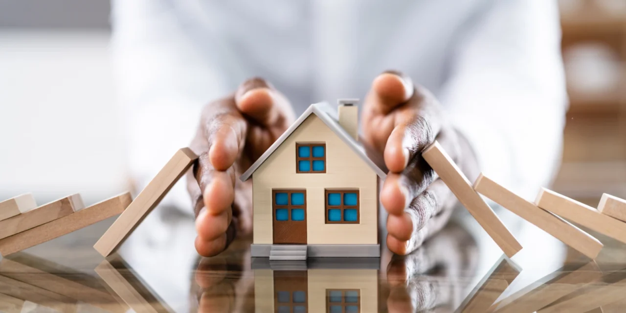 Poistenie nie je len pre bohatých. NBS varuje: Jedna búrka vás môže zruinovať