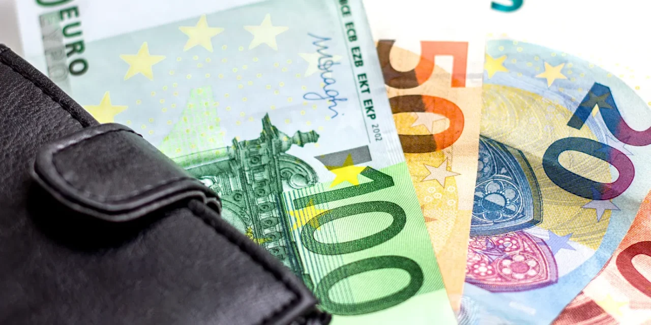 3 dôvody, prečo držím 10 % majetku v hotovosti