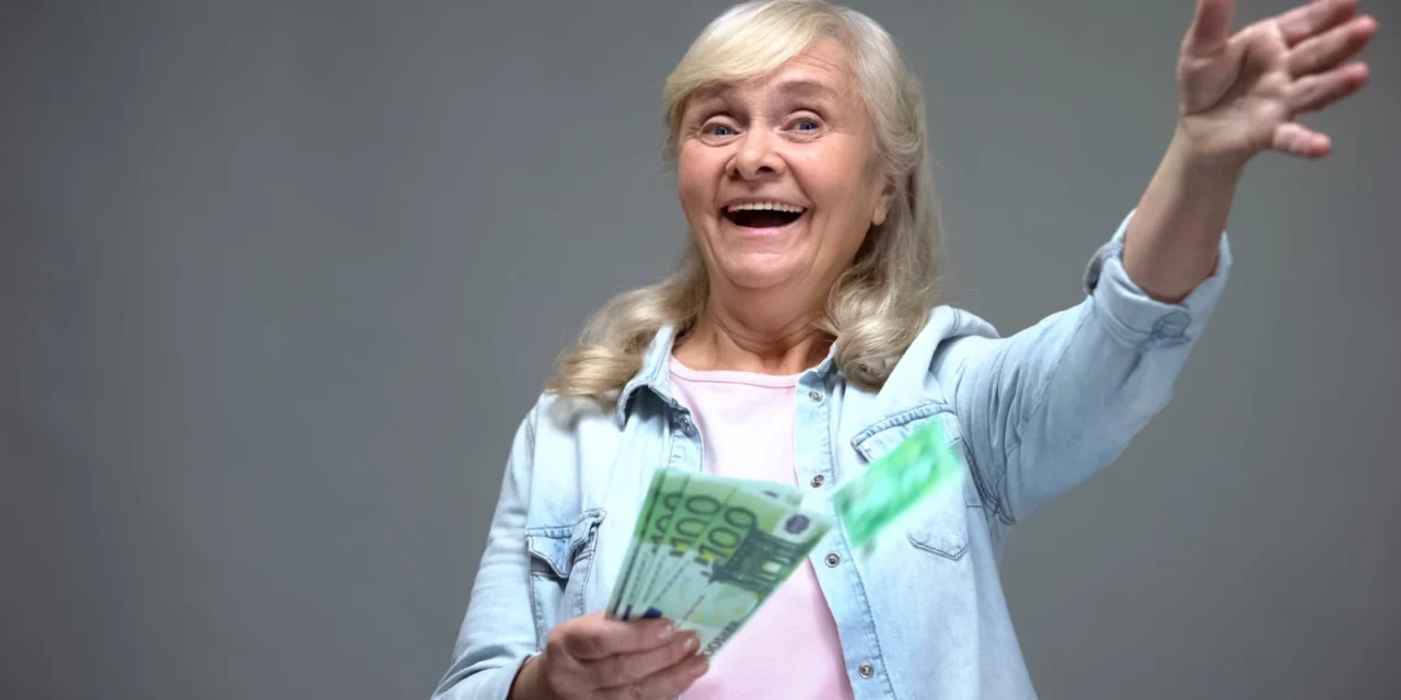 Skupina seniorov získa vyšší dôchodok. Táto zmena môže prekvapiť mnohých