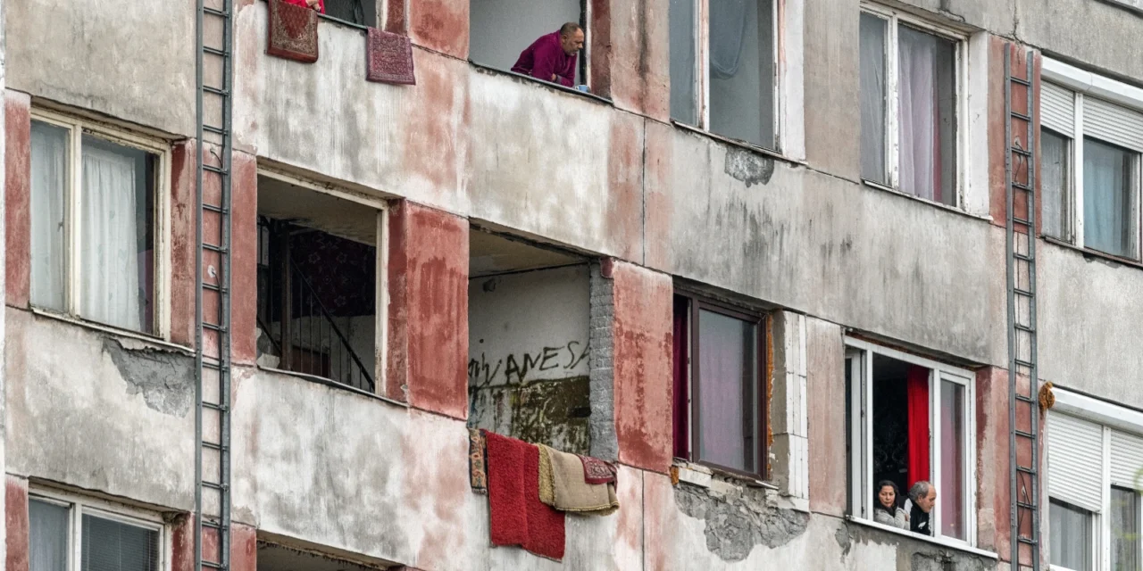 Chudoba sa na Slovensku dedí ako priezvisko. Kto má skutočne šancu jej uniknúť?