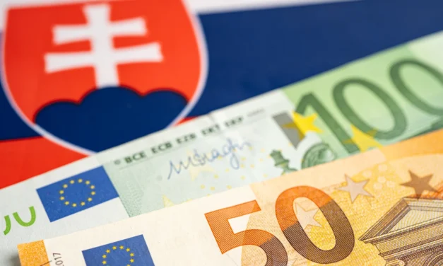 Slovensko si vydýchlo priskoro: Deficit klesol len na papieri, tvrdá konsolidácia len začína