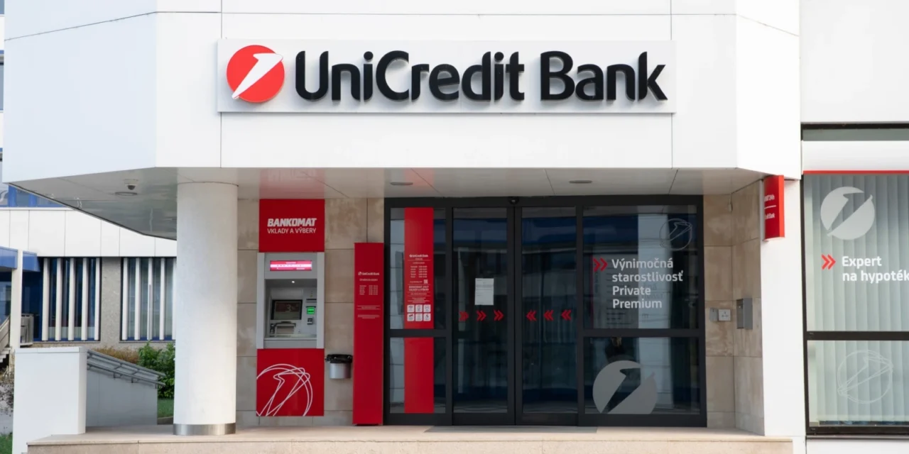 UniCredit Bank dá novým klientom až 180 eur. Stačí splniť tieto podmienky
