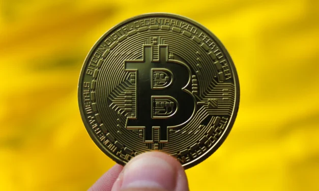 Trh zaplavilo 50 miliónov kryptomien: Prečo Bitcoin napriek tomu valcuje konkurenciu?