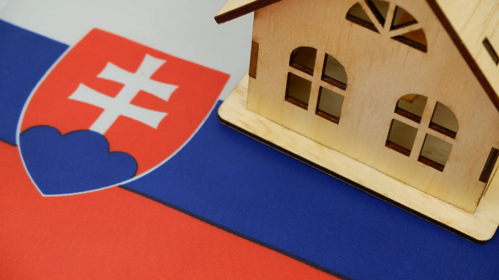 Bývanie na Slovensku verzus priemer EÚ