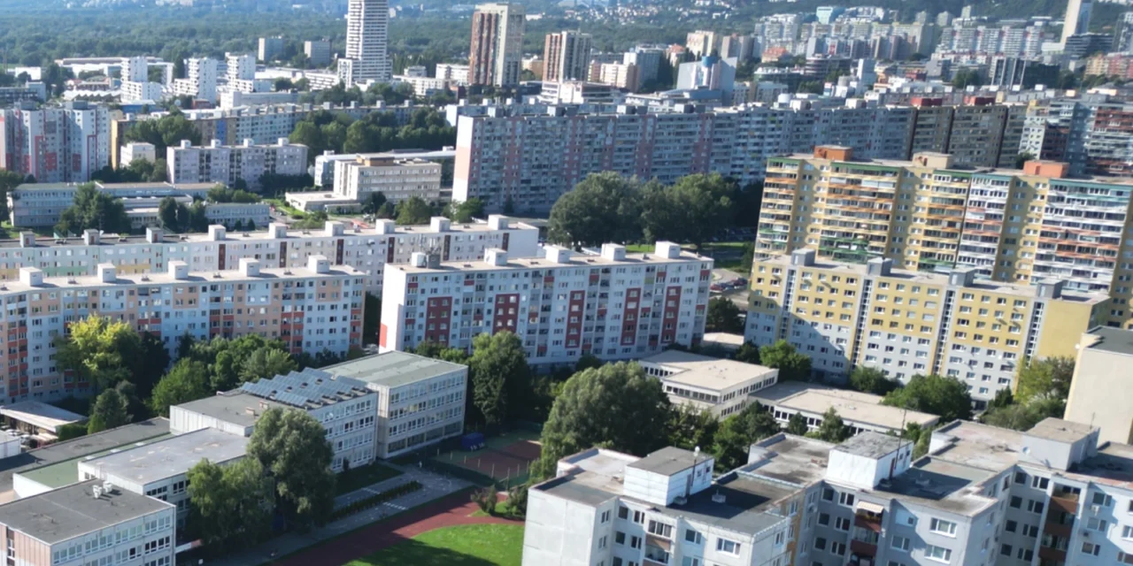 Bývanie v Bratislave opäť zdraželo: Staršie byty idú hore dvojciferným tempom