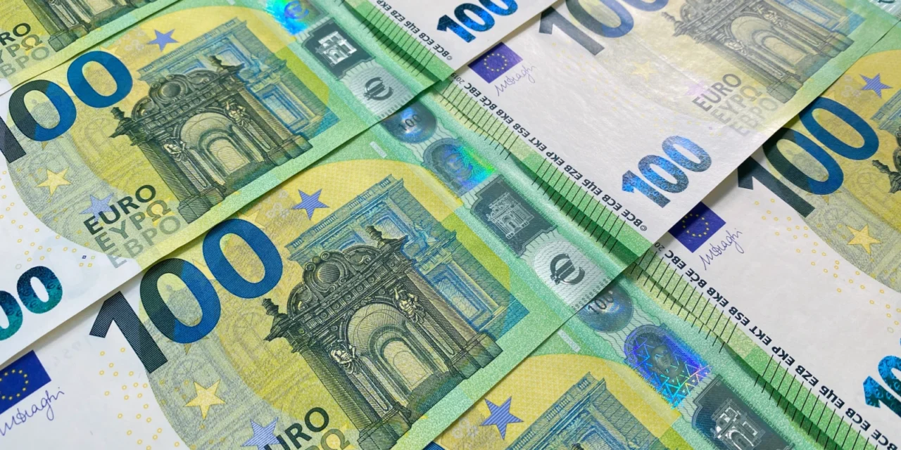 Finančná správa sa chváli výsledkami: Slováci zaplatili na daniach o 136 miliónov viac než pred rokom