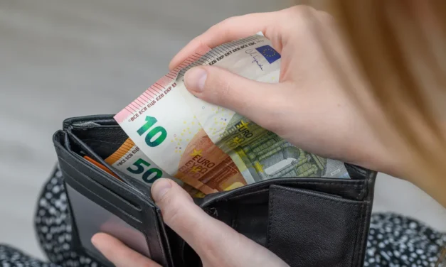 9 z 10 Slovákov prichádza o tisíce eur ročne. A ani to nevie