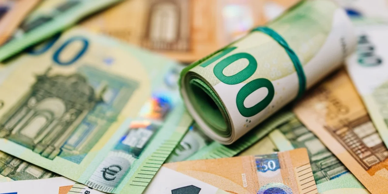 Slovensko počas konsolidácie míňa viac. Deficit štátneho rozpočtu vyskočil o štvrtinu