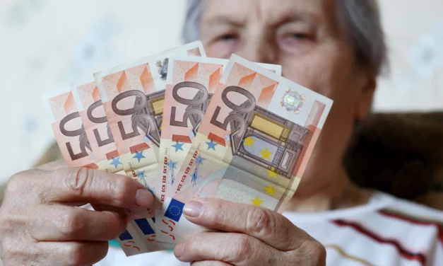 Dôchodok 1 025 eur nestačí. Takto si ho môžete zvýšiť