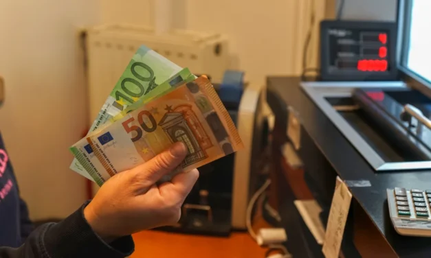 Nedržte svoje peniaze v banke: 5 aktív, ktoré bohatí ľudia používajú ako alternatívu