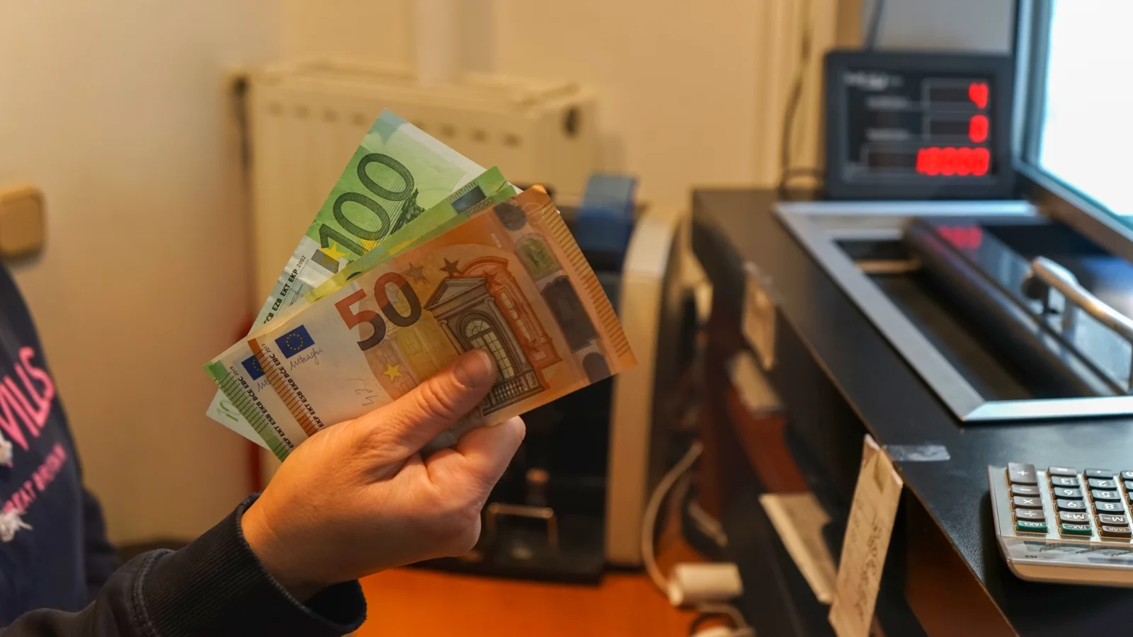 Kam dávať peniaze