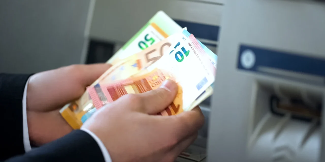 Toto vám v banke nepovedia: Poplatok, ktorý zožerie 78 000 € za 30 rokov