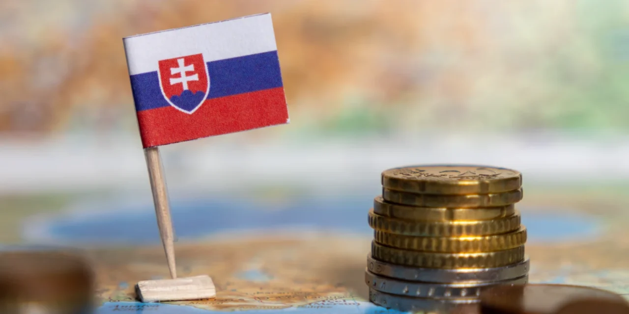 Riziková prirážka rastie: Ako strata dôvery investorov predražuje život bežným Slovákom?