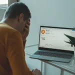 Predal som Bitcoin v roku 2021 a prišiel o 10 000 €: 3 chyby, ktoré už nikdy nezopakujem