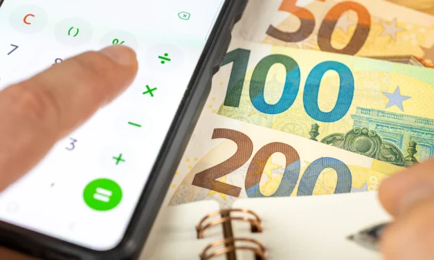 Hypotéky prelomili hranicu 4 %. Už 3 banky v septembri zdvihli úroky, pridala sa aj VÚB