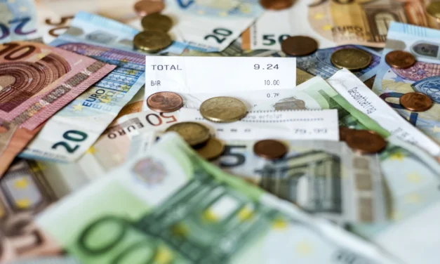Z 10 000 eur je dnes 15 099. Slovenskí investori aj tak prehrávajú s infláciou