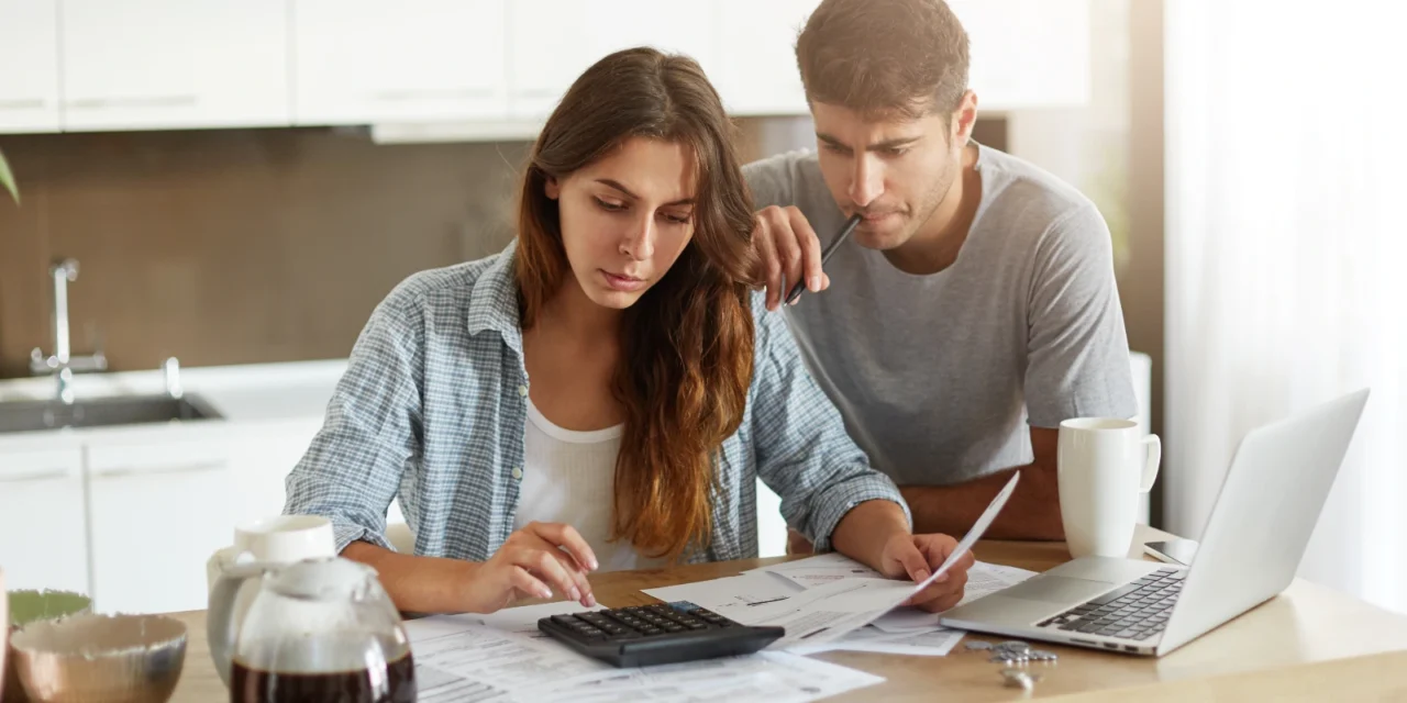 Slušný život na Slovensku stojí 2 720 eur mesačne: 39 % rodín ho nemá