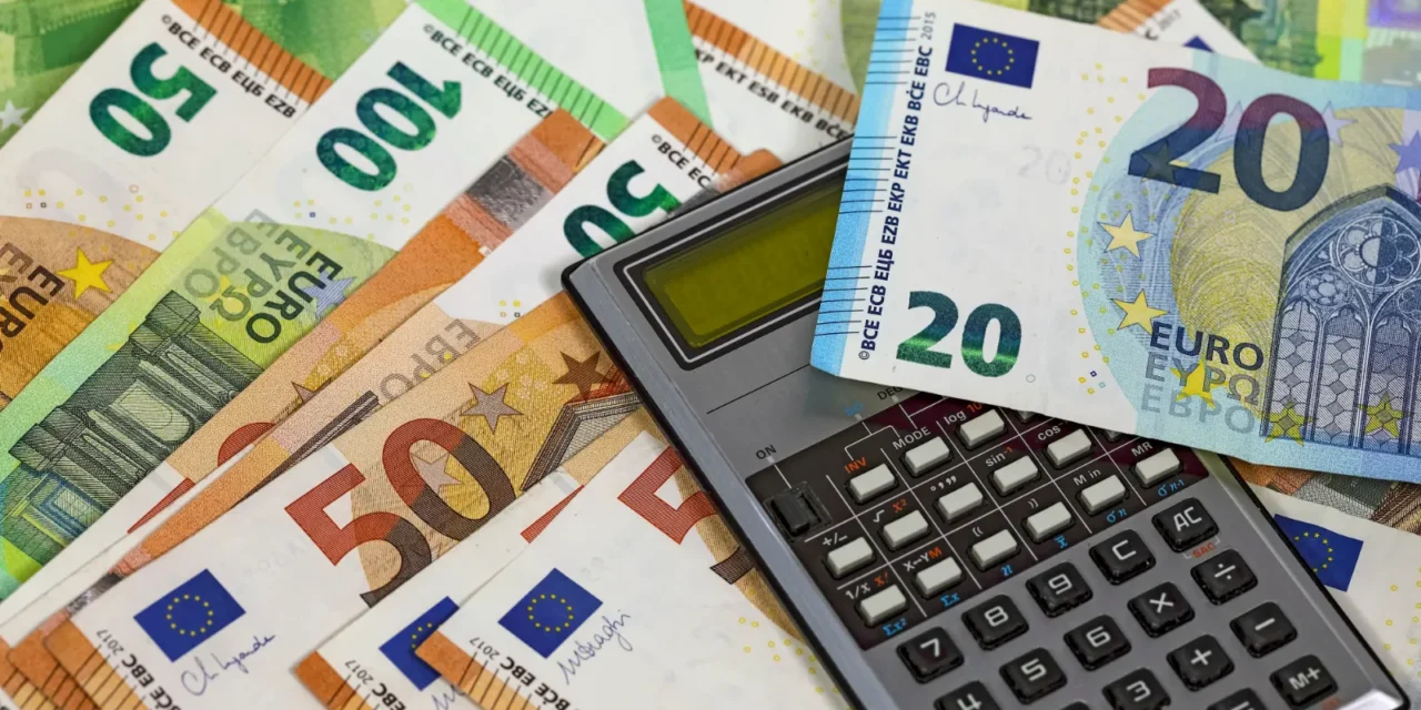 DPH 23 % v praxi: O koľko eur ročne sa predraží bežný život priemernej rodiny?