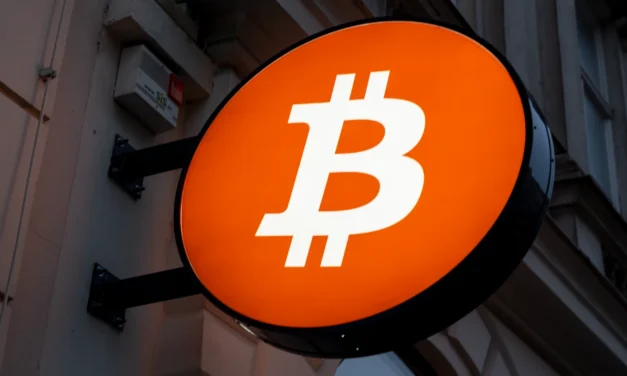 Bitcoin mizne z búrz: Binance hlási vyše presuny v hodnote 3,3 miliardy