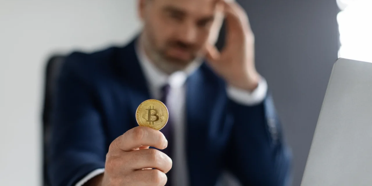 Kam miznú Bitcoiny z búrz? Ochladenie na 2-ročnom maxime