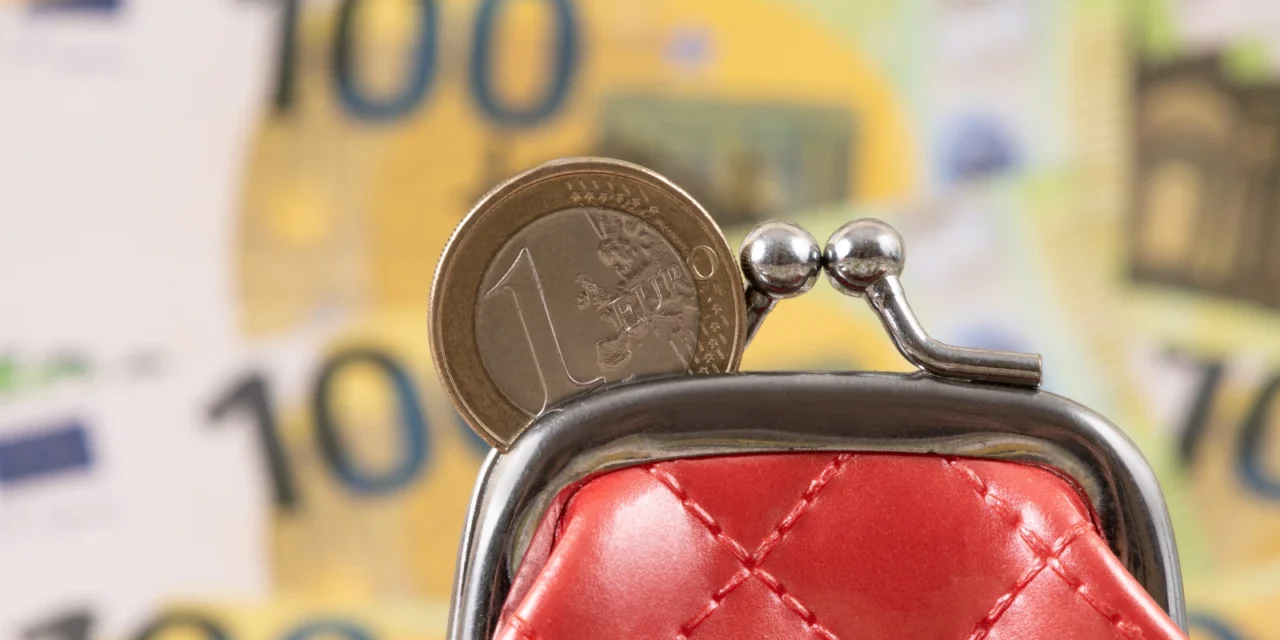 Inflácia sa vracia do hry: 6 bánk zvýšilo odhad pre rok 2027 na 2,9 %, ani jedna nečaká návrat k 2 %