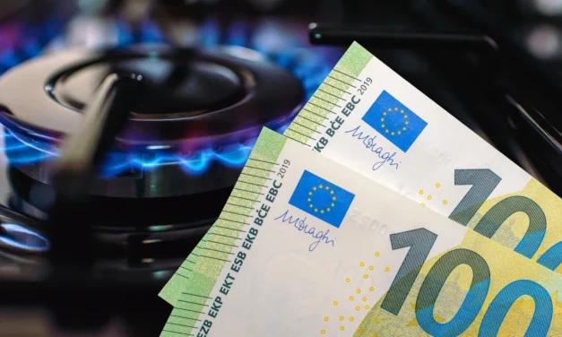 Plyn v Európe zdražel o 175 % a stojí najviac od roku 2022. Zásobníky sú pred zimou plné len na 74 %
